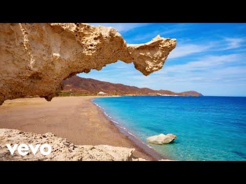 David Bisbal - David Bisbal - Corazón Latino (Lyric Video)