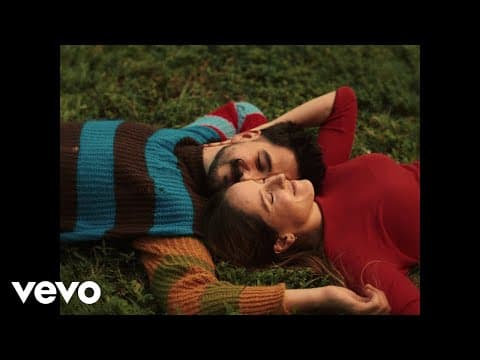 Camilo - Camilo, Evaluna Montaner - Navidad en Cada Esquina / It’s Beginning to Look A Lot Like Christmas