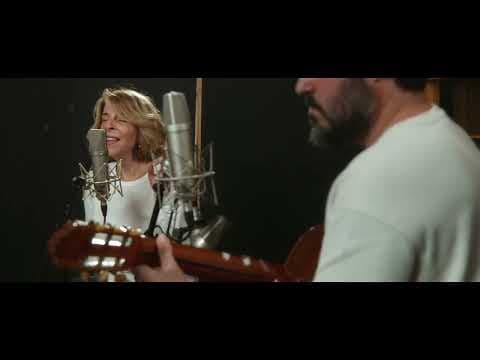 Sole Giménez - Sole Giménez y El Kanka - Esa vieja melodía (Videoclip Oficial)