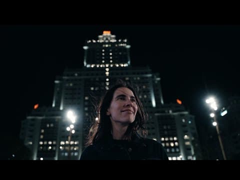 Brisa Fenoy - Brisa Fenoy Ft. Alta Vibracion - Siente (Vídeo Oficial)