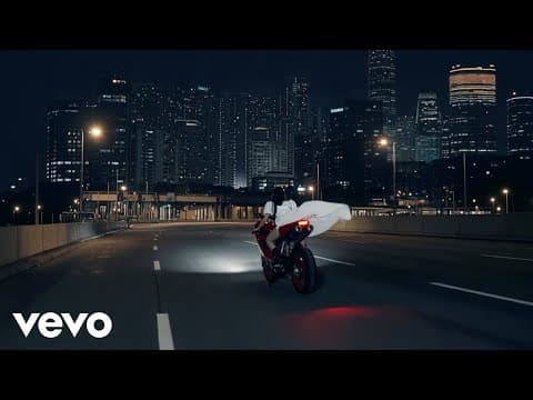 Mala Rodríguez - Mala Rodríguez, Andrés Campo - Cansada De La Calle (Visualizer)