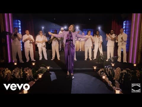 Niña Pastori - Niña Pastori - Periódico de ayer (Video Oficial)