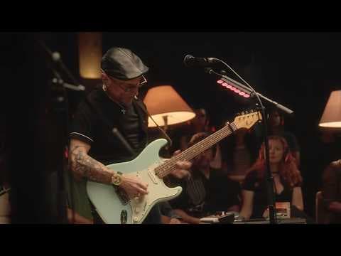 Fito & Fitipaldis - Fito & Fitipaldis - El monte de los aullidos (en directo Sesión Estudio Uno)