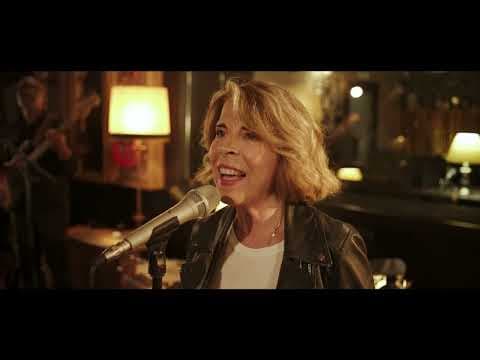 Sole Giménez - Sole Giménez  ft Andrés Suárez- La última generación (Videoclip Oficial) #solegimenez #pop