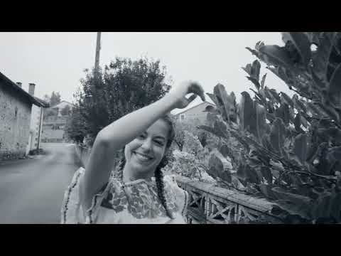 Sofia Ellar - Sofia Ellar - Ni Regalao (Video Oficial)